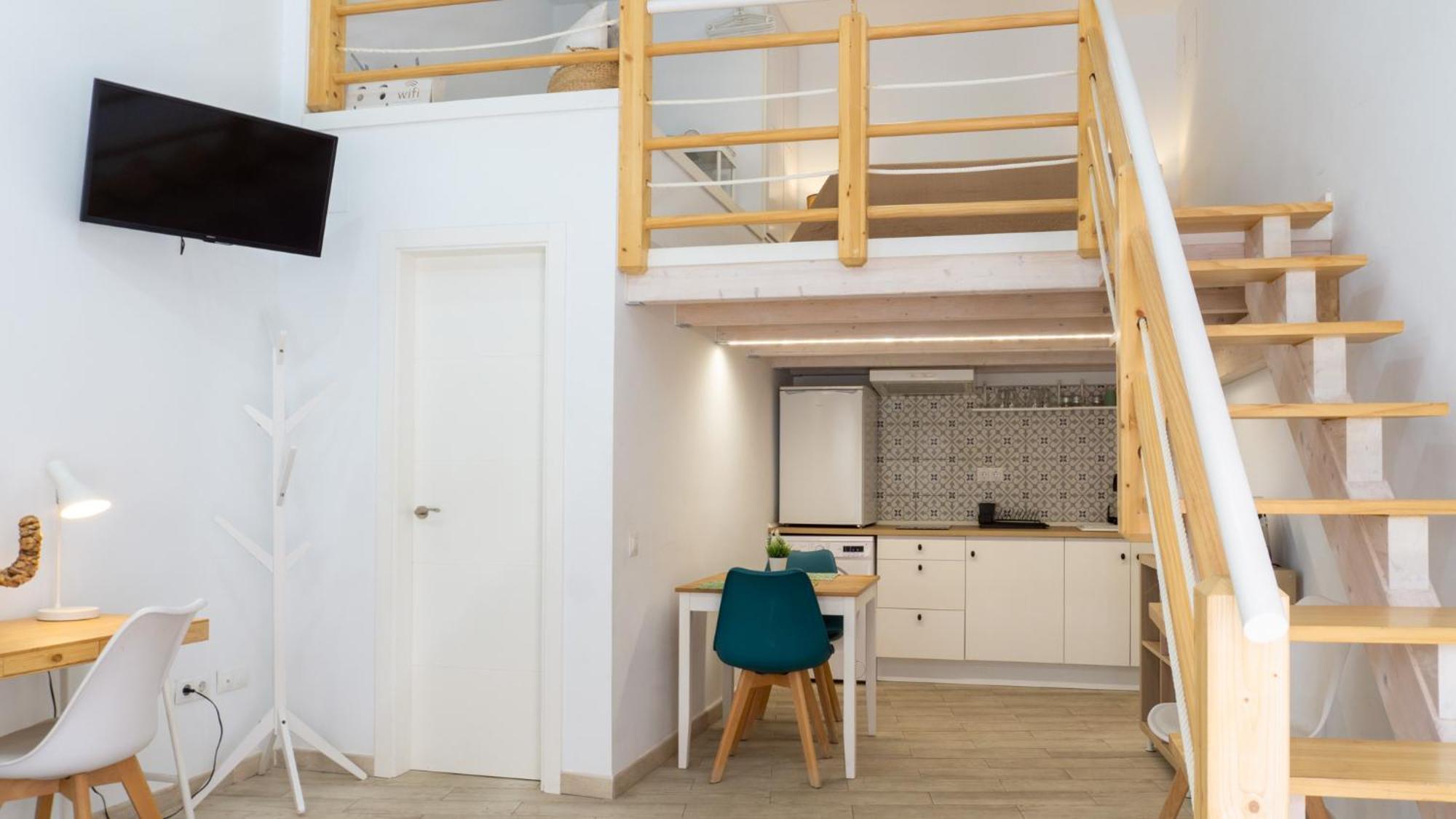 Apartment Duplex Center I *